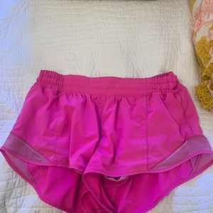 Hotty hot 2.5 sz 10! POW PINK AND COLOR NOT SOLD ANYMORE! VERY RARE